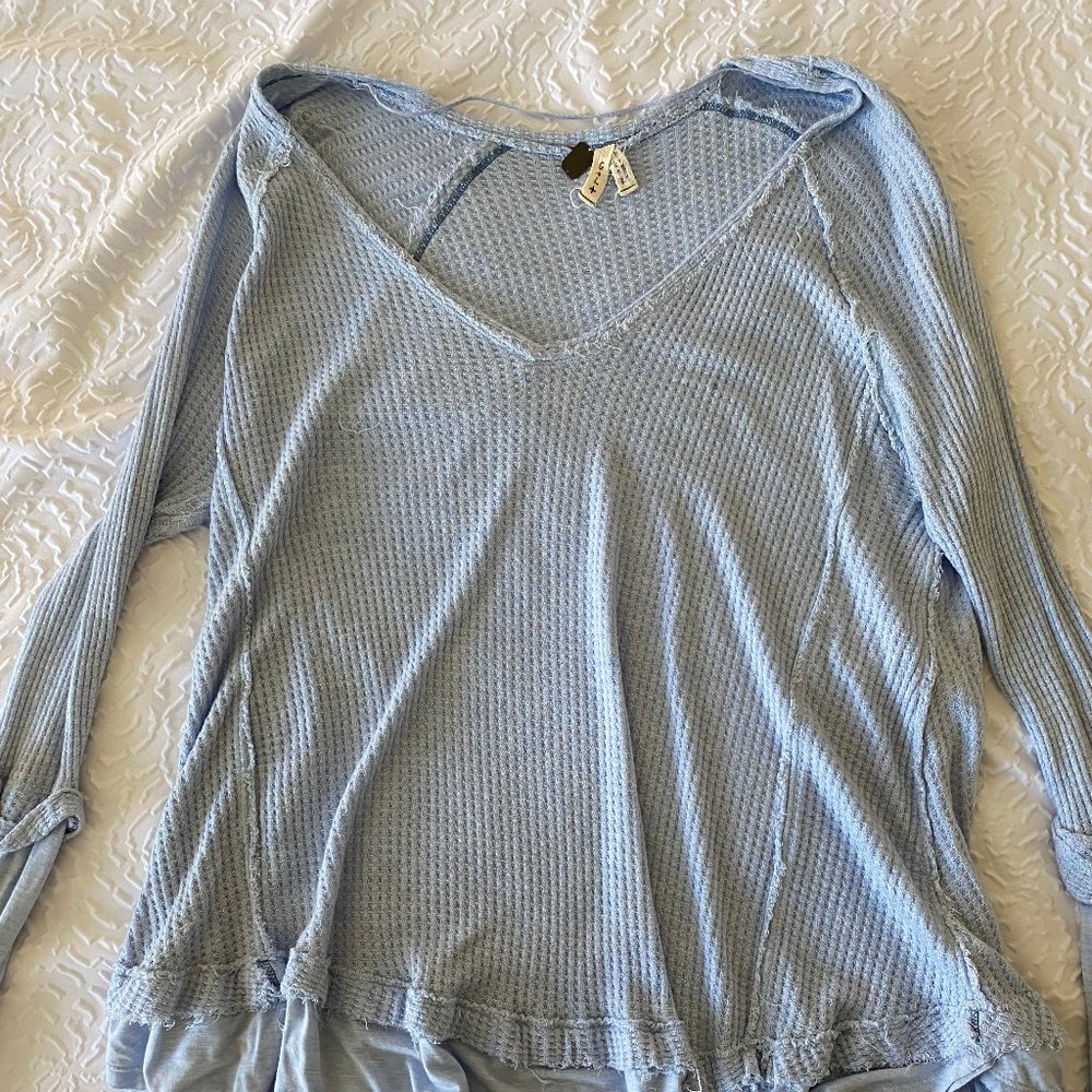 Long Flowy Top – We the Free